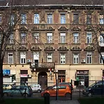 Michael Apartment With 2 Rooms Near Gozsdu Udvar